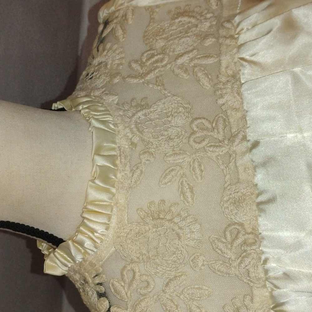 Vintage Rag Muffins San Francisco Boho Cottagecore Top W/Embroidery & Satin - Picture 5 of 9